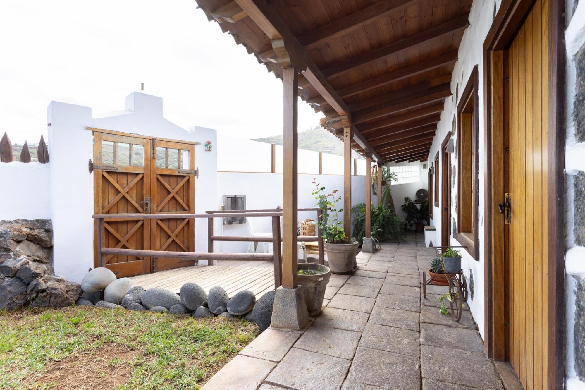 Eden Rentals Sagitta Alfa Retreat La Guancha Exteriör bild