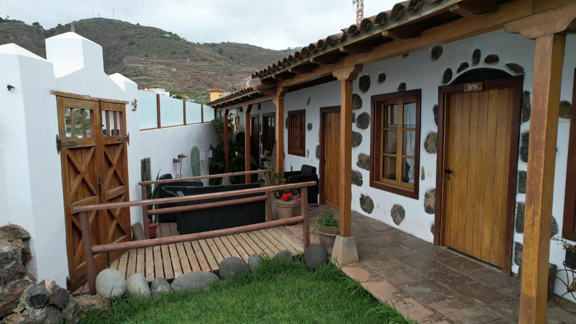 Eden Rentals Sagitta Alfa Retreat La Guancha Exteriör bild